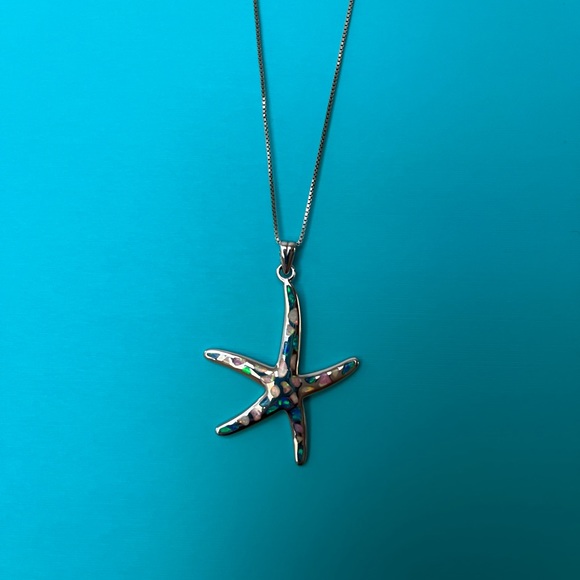 Starfish necklace - Picture 5 of 9